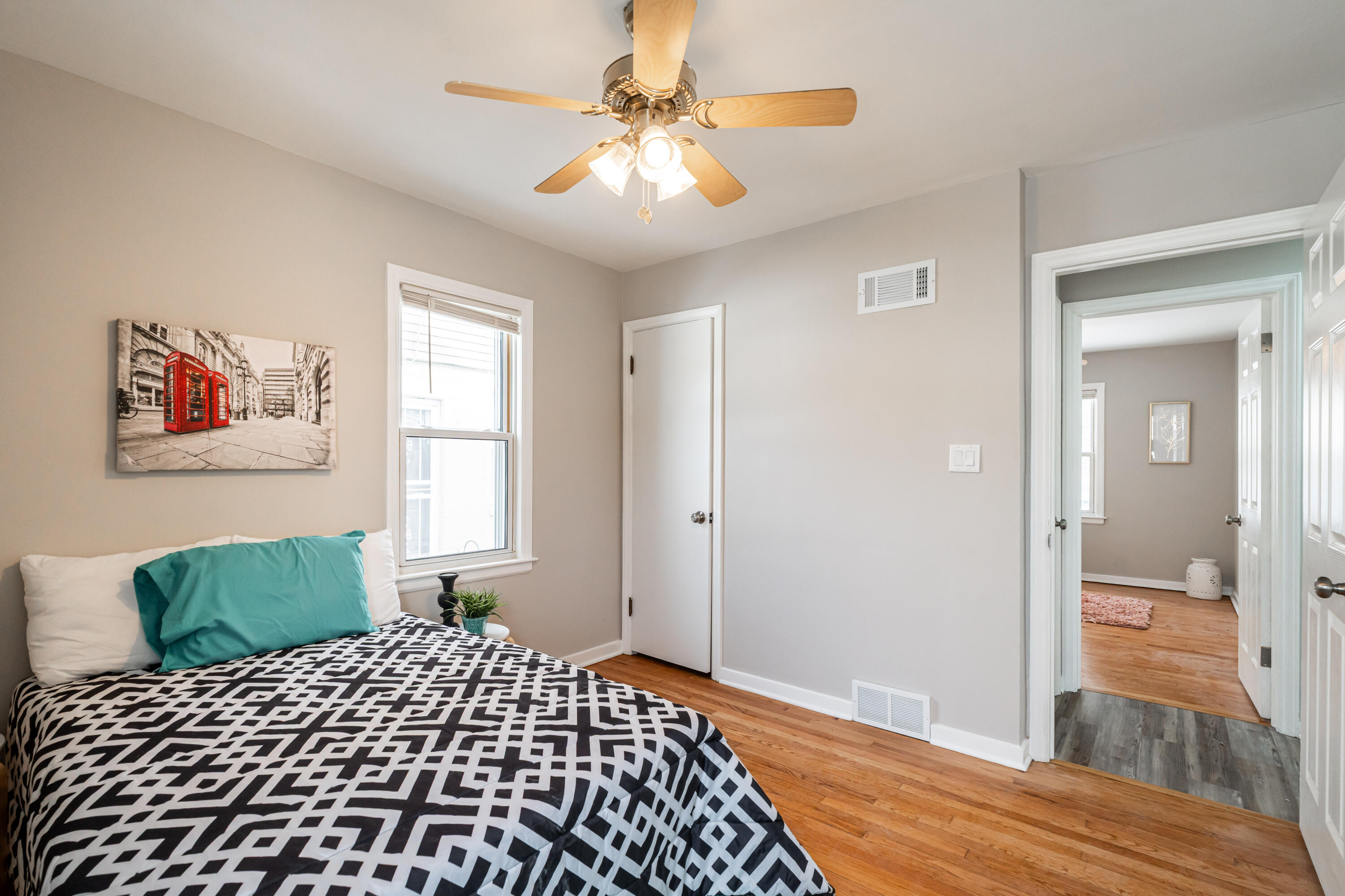 5161 North 64th Street Milwaukee, WI 53218 - Photo 13 of 29 2 Bedrooms on Main Level