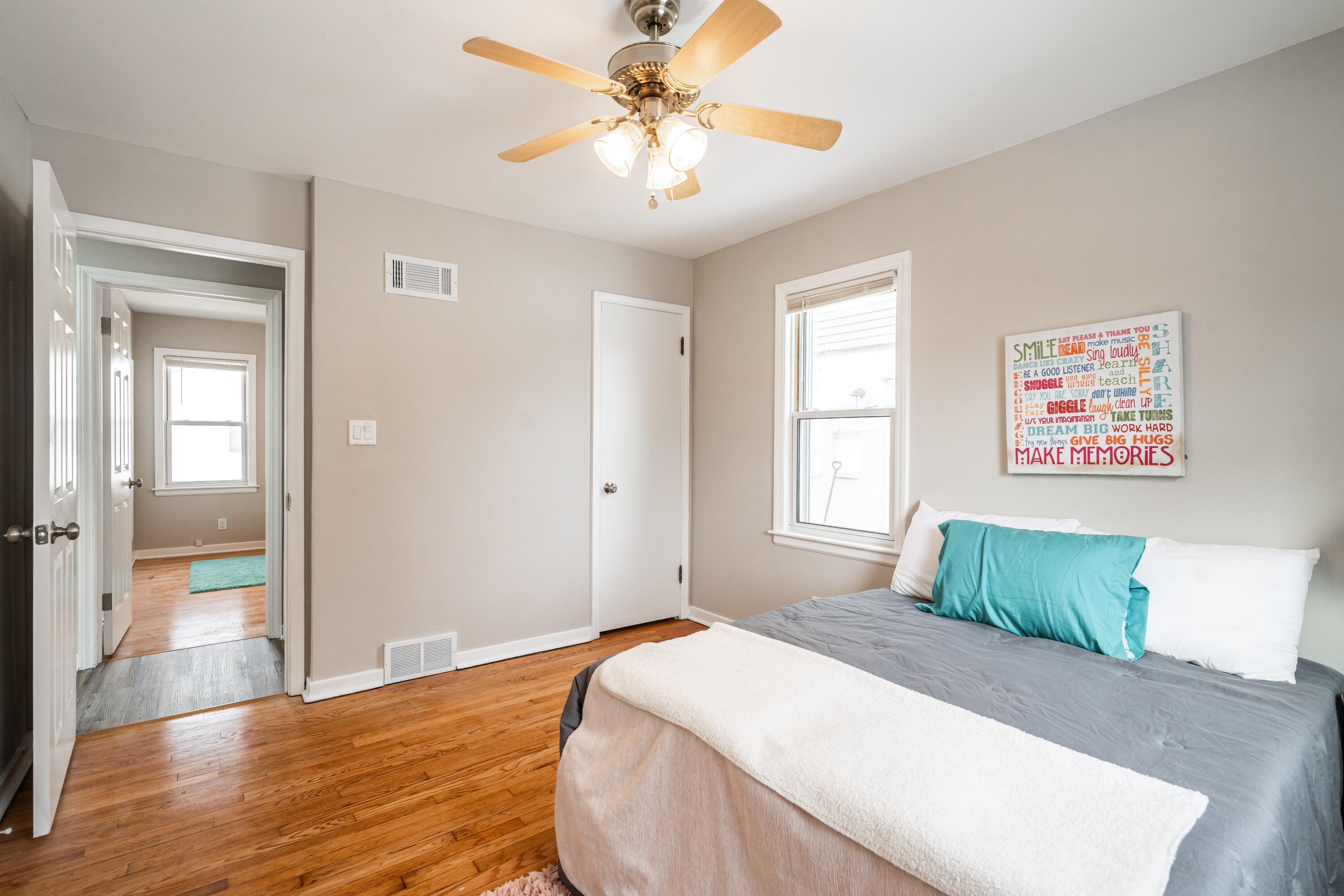 5161 North 64th Street Milwaukee, WI 53218 - Photo 15 of 29 2 Bedrooms on Main Level