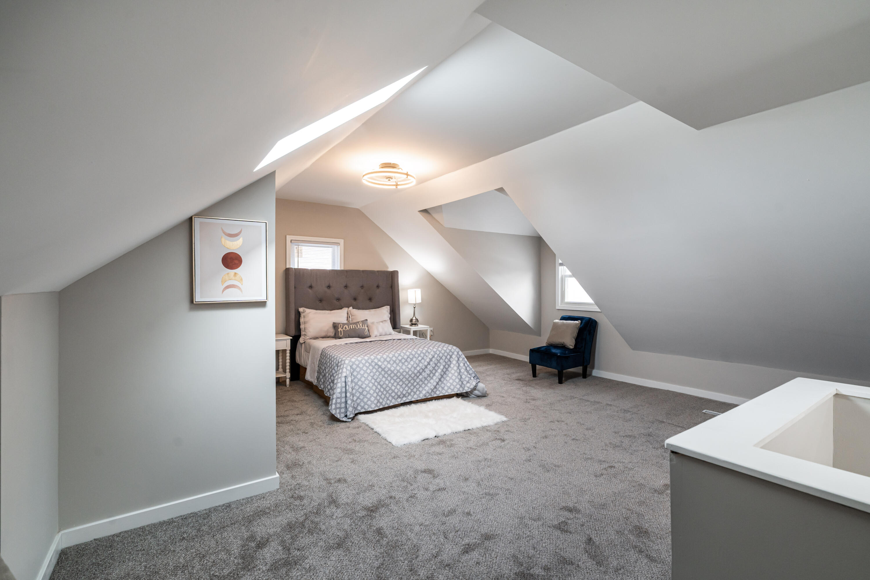 5161 North 64th Street Milwaukee, WI 53218 - Photo 16 of 29 Huge Primary Suite!