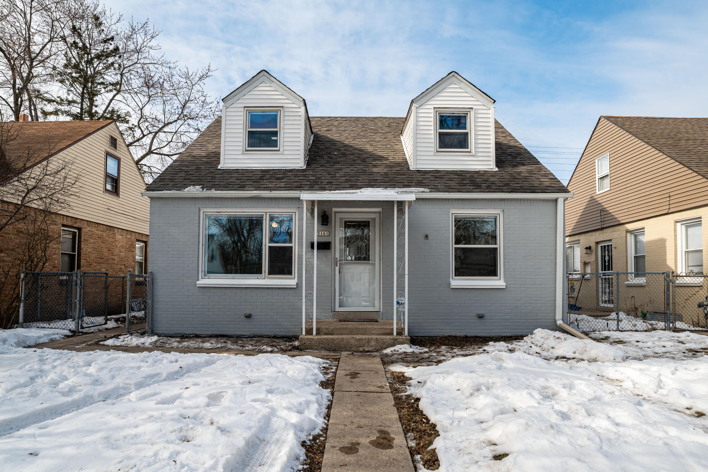 5161 North 64th Street Milwaukee, WI 53218 - Photo 2 of 29 Front Exterior
