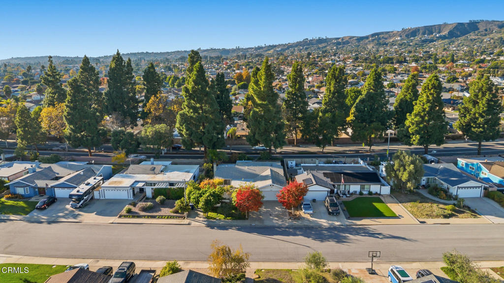 1783 Fenmore Avenue Camarillo, CA 93010 - Photo 3 of 9