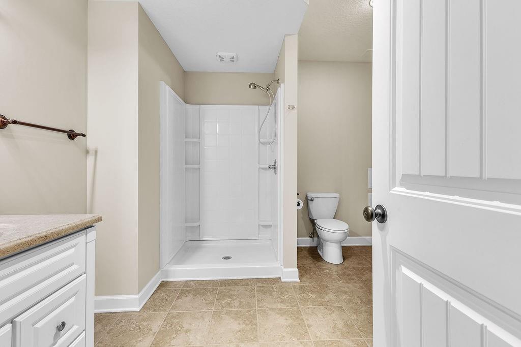 2708 Meadow Ridge Drive St. Joseph, MO 64504 - Photo 43 of 60