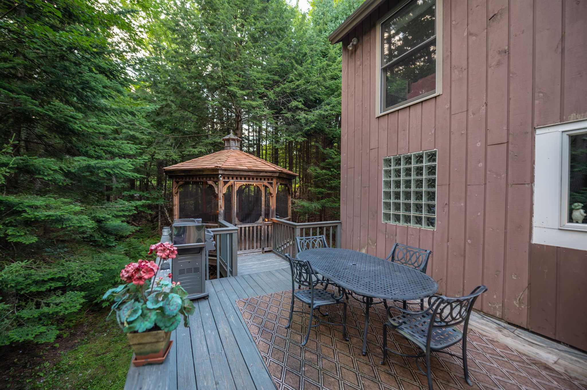 35 Joan's Ridge Road West Dover, VT 05356 - Photo 23 of 29