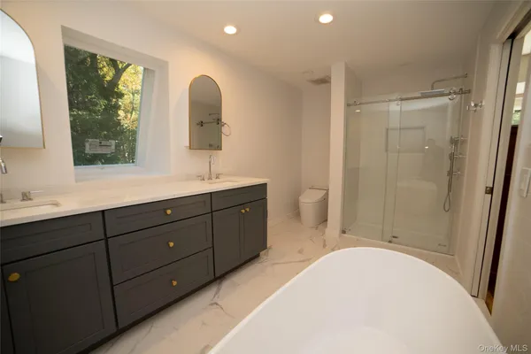 $1,699,543 | 704 Short Beach Road, St. James, NY 11780