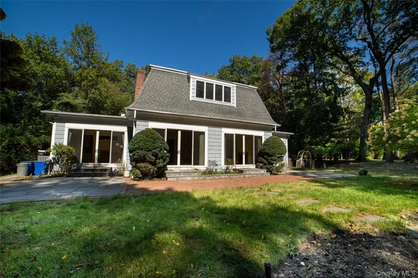 $1,699,543 | 704 Short Beach Road, St. James, NY 11780