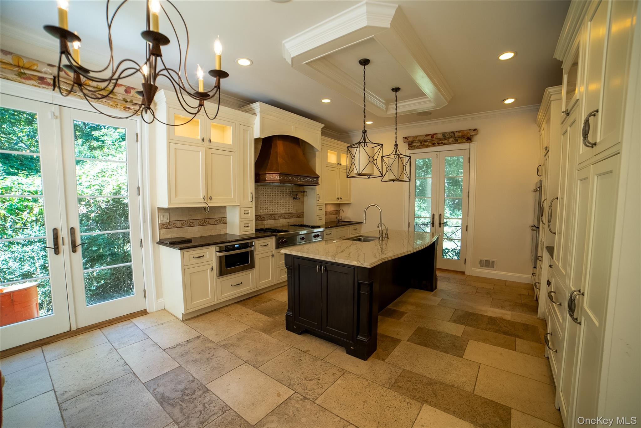 704 Short Beach Road St. James, NY 11780 - Photo 4 of 19