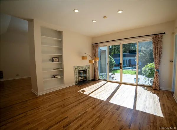 $1,699,543 | 704 Short Beach Road, St. James, NY 11780