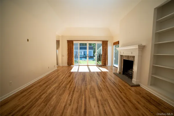 $1,699,543 | 704 Short Beach Road, St. James, NY 11780