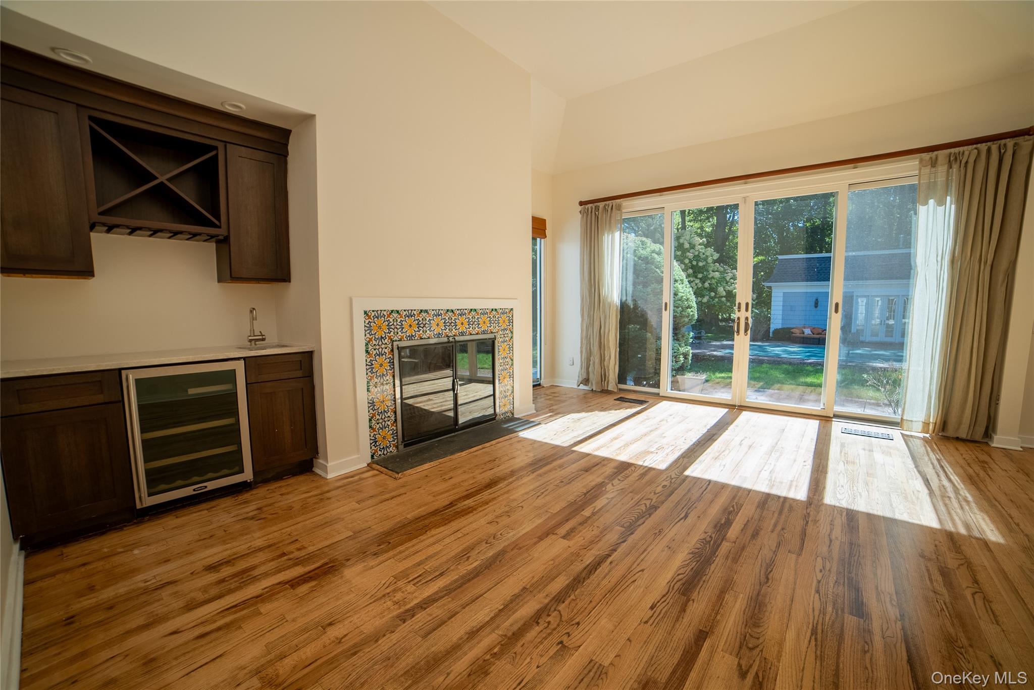 704 Short Beach Road St. James, NY 11780 - Photo 7 of 19