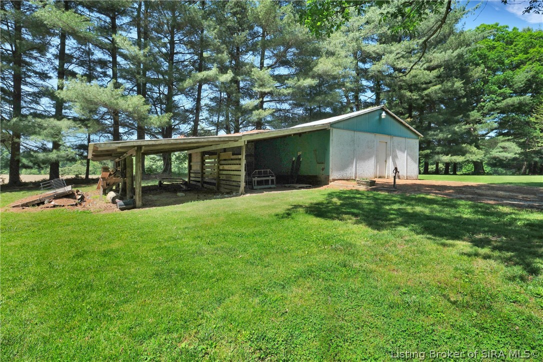 4420 Fox Road Charlestown, IN 47111 - Photo 90 of 94 2nd parcel old horse stable