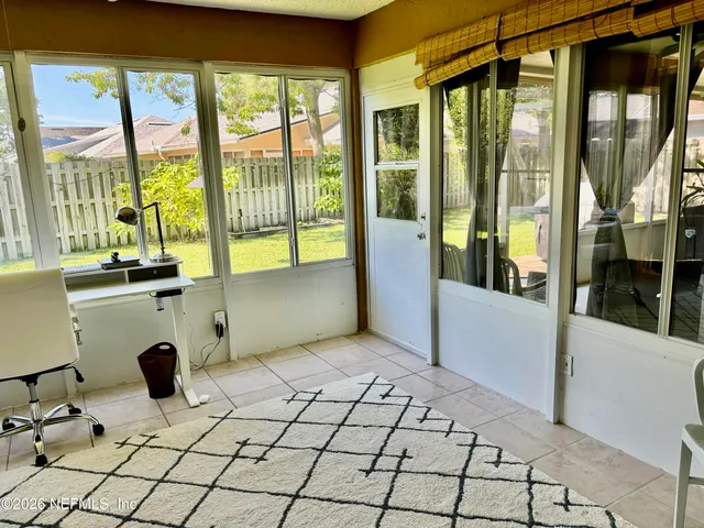 $3,950 | 157 Seaside Circle, Palm Valley, FL 32082