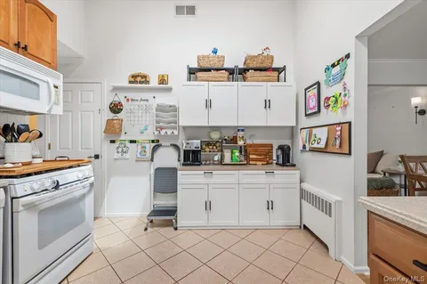 $799,000 | 340 North Boston Avenue, Massapequa, NY 11758