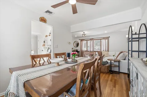 $799,000 | 340 North Boston Avenue, Massapequa, NY 11758