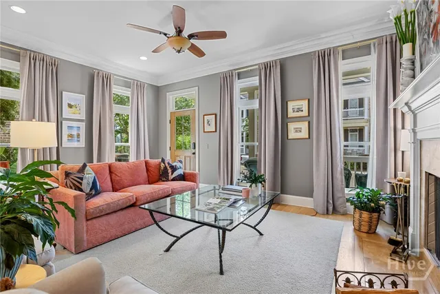 $749,900 | 9 Turnbull Lane, Savannah, GA 31410