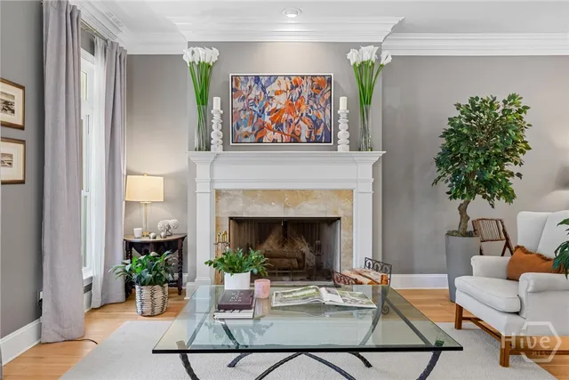 $749,900 | 9 Turnbull Lane, Savannah, GA 31410