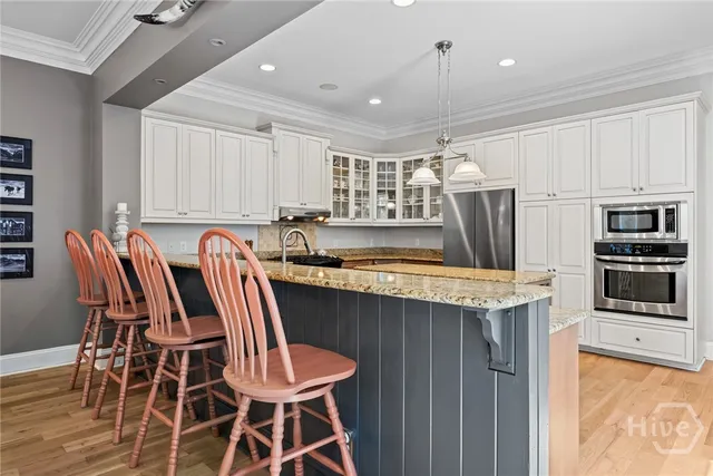 $749,900 | 9 Turnbull Lane, Savannah, GA 31410