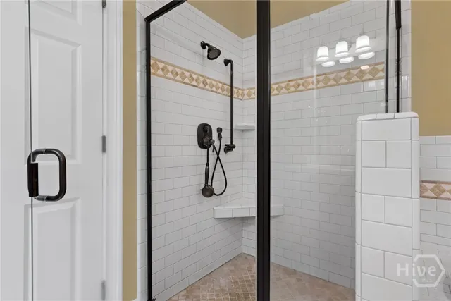 $749,900 | 9 Turnbull Lane, Savannah, GA 31410