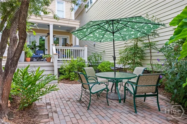 $749,900 | 9 Turnbull Lane, Savannah, GA 31410