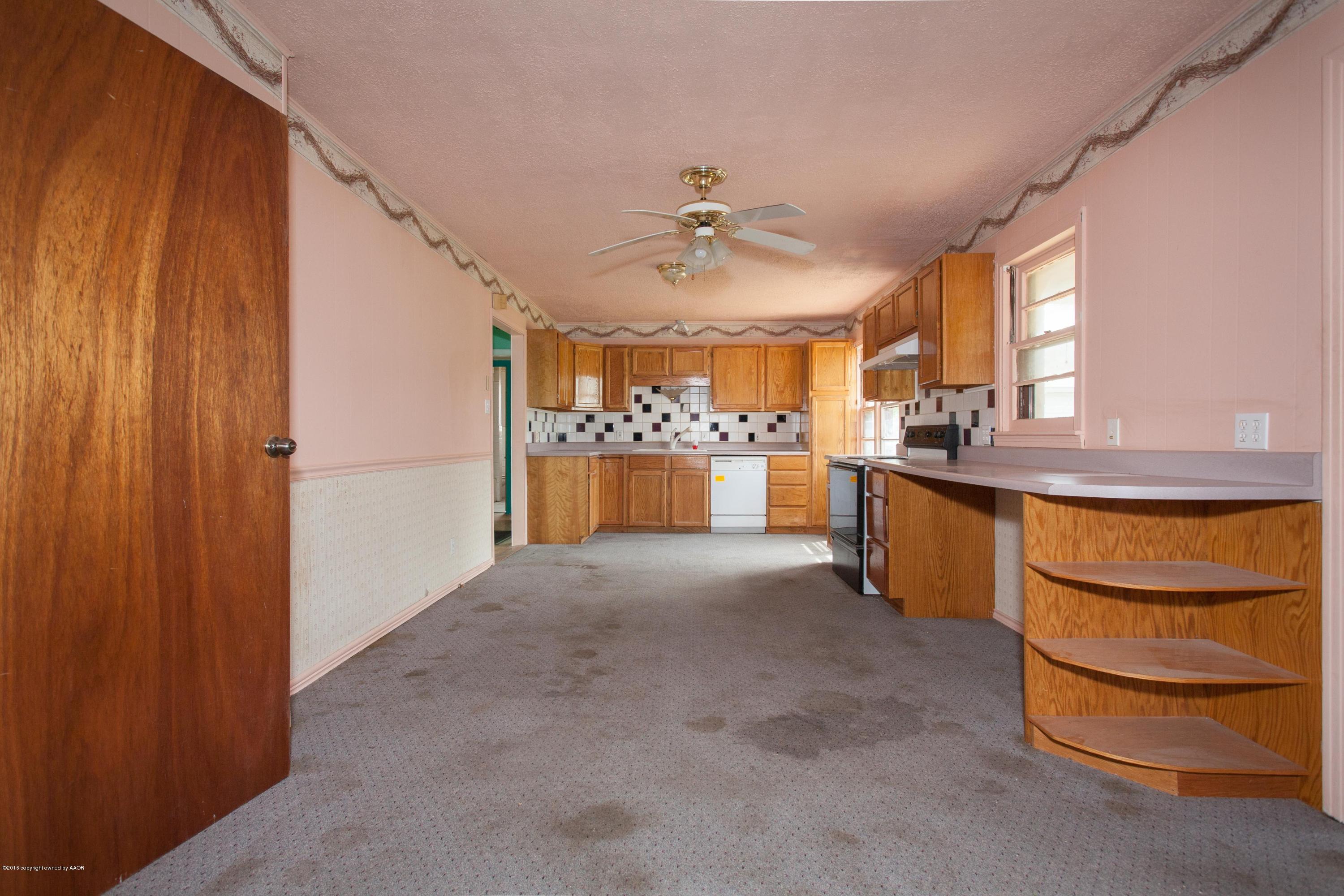 3814 South Washington Street Amarillo, TX 79110 - Photo 12 of 27 012_Kitchen