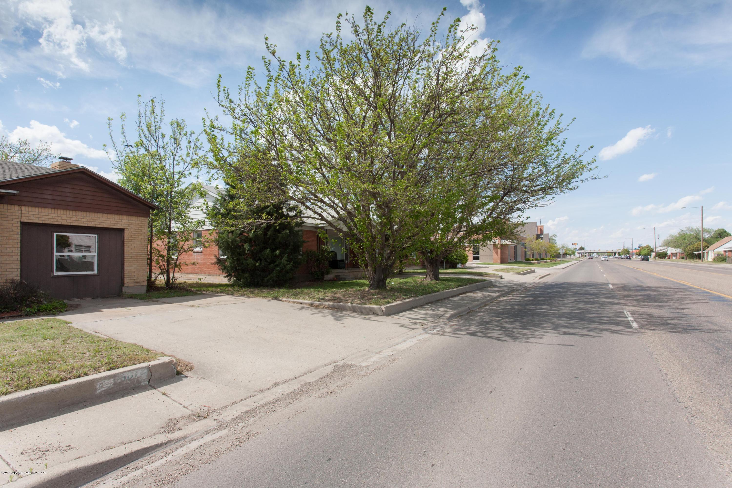 3814 South Washington Street Amarillo, TX 79110 - Photo 5 of 27 005_Street