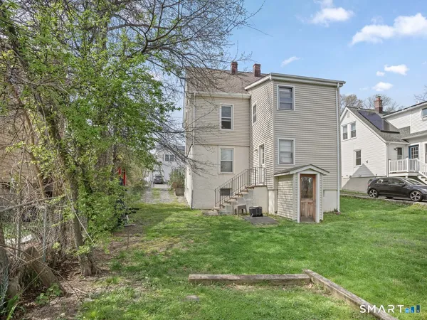 $1,500 | 25 Old Stratfield Road, Fairfield, CT 06825