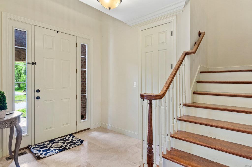 9250 Sappington Road St. Louis, MO 63126 - Photo 4 of 54 Gallery Image 4