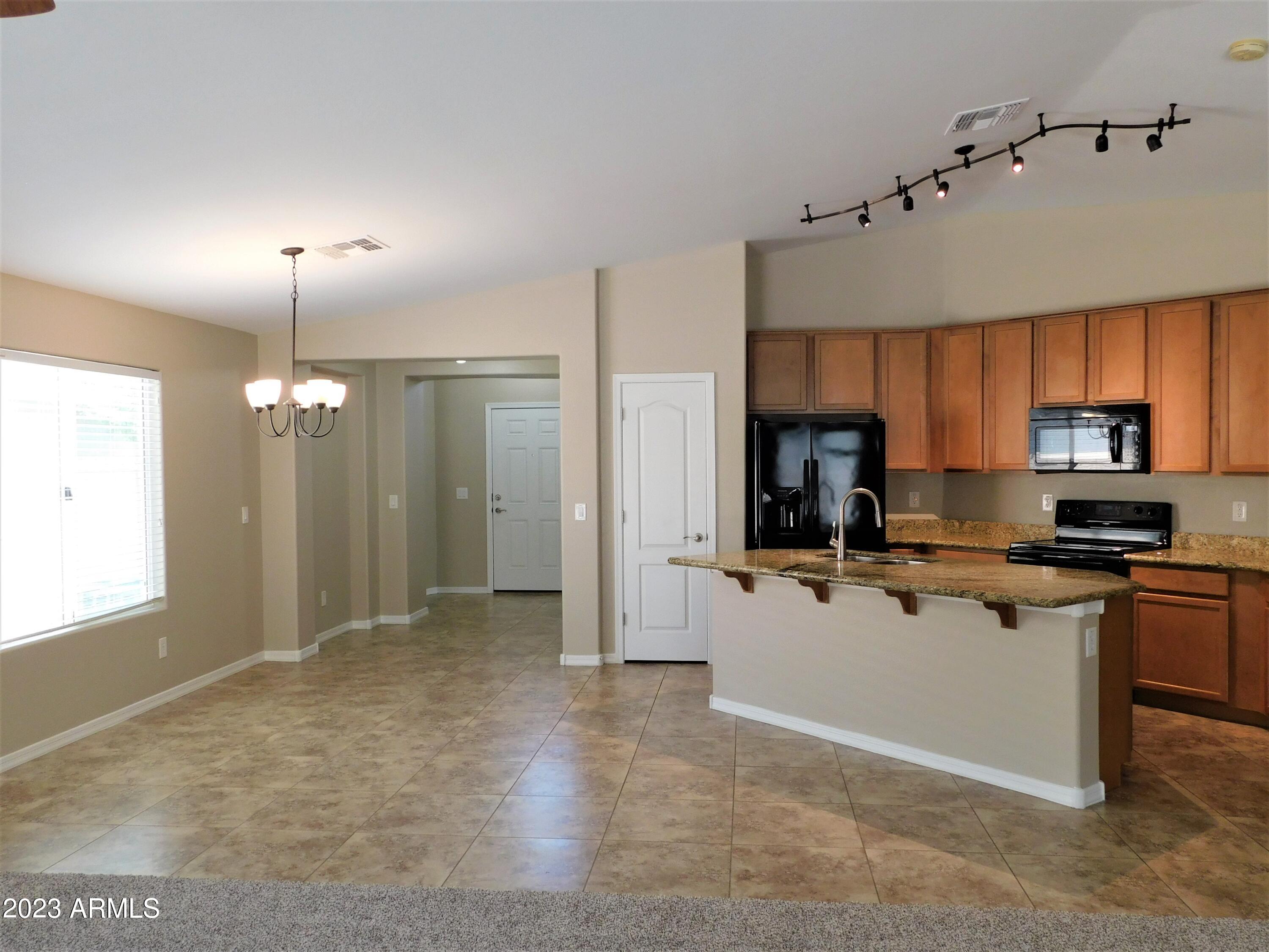 20754 West White Rock Road Buckeye, AZ 85396 - Photo 8 of 46 DSCN1092