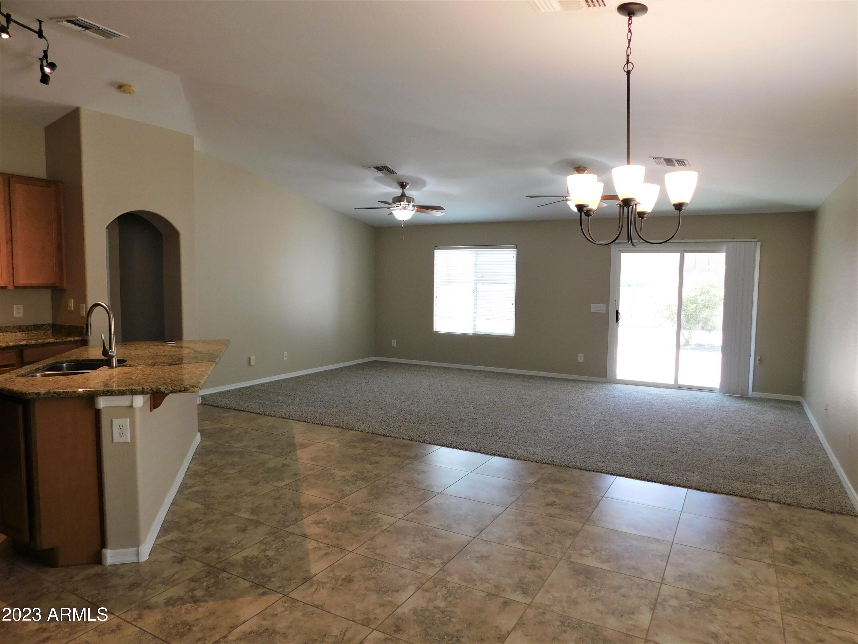 20754 West White Rock Road Buckeye, AZ 85396 - Photo 10 of 46 DSCN1127