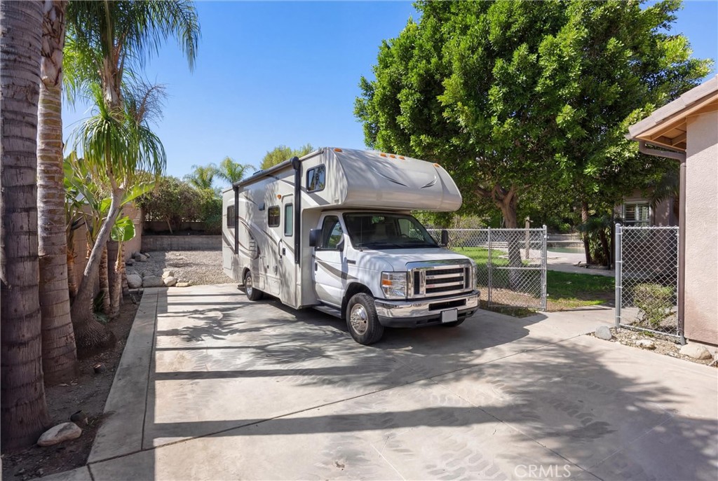 5810 Etiwanda Avenue Rancho Cucamonga, CA 91739 - Photo 50 of 68 a view of outdoor space with barbeque oven and outdoor seating