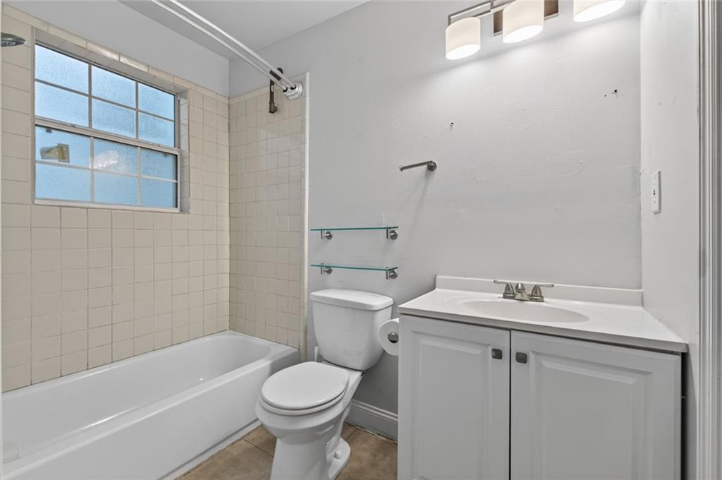 2492 Maple Street East Point, GA 30344 - Photo 39 of 53 Gallery Image 39