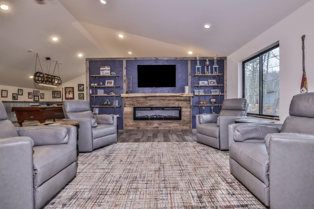 6654 West Kaubashine Road Hazelhurst, WI 54531 - Photo 2 of 61 Gallery Image 2