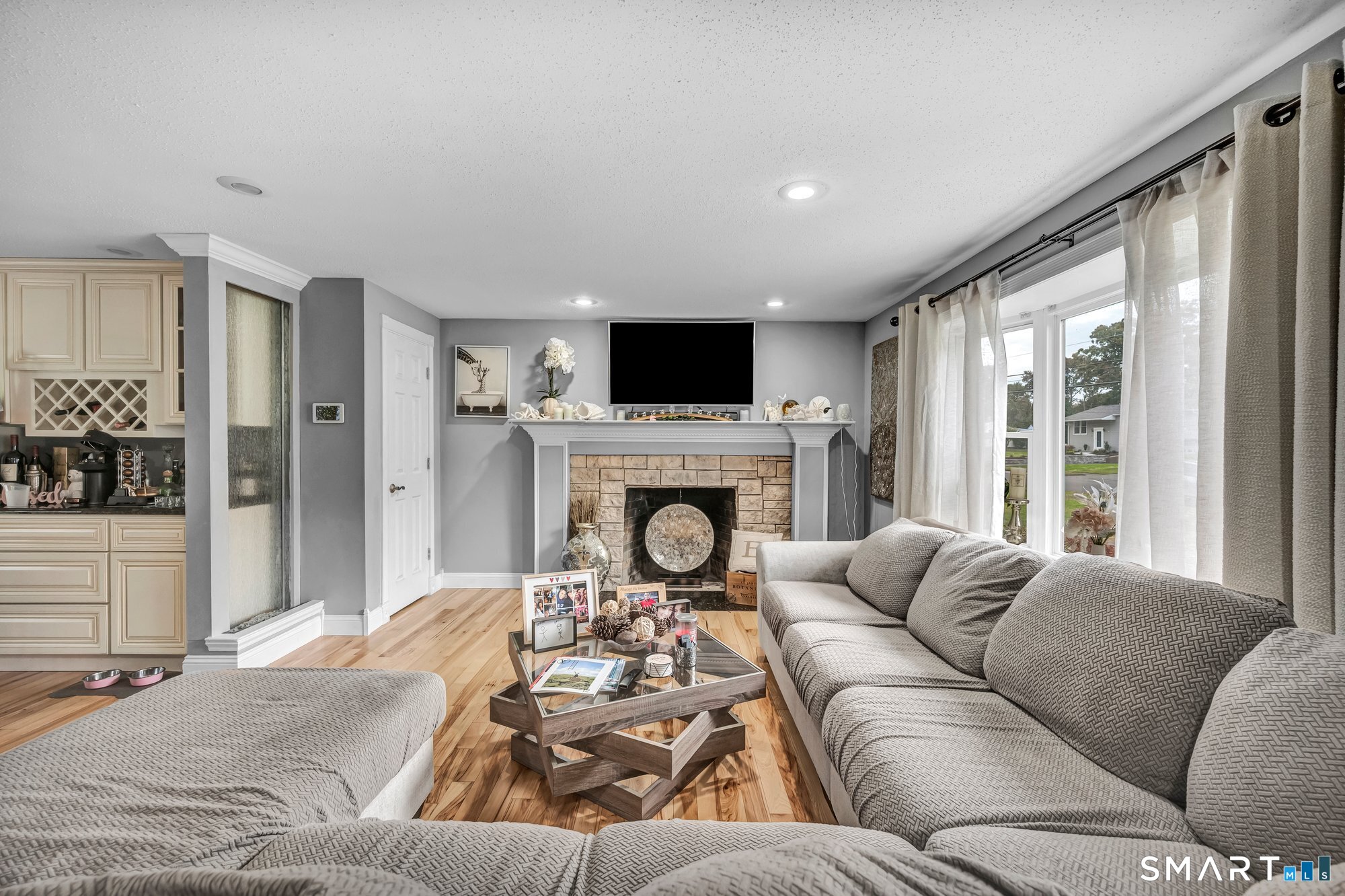 207 Manor Road Southington, CT 06479 - Photo 17 of 38 Gallery Image 17
