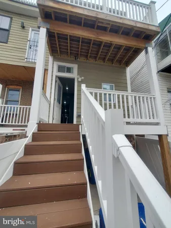 $1,900 | 2720 Auchentoroly Terrace, Unit 1, Baltimore, MD 21217