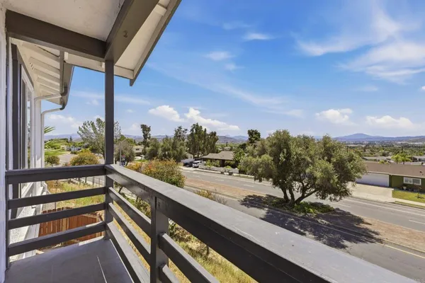 $999,000 | 9633 Lutheran Way, Santee, CA 92071