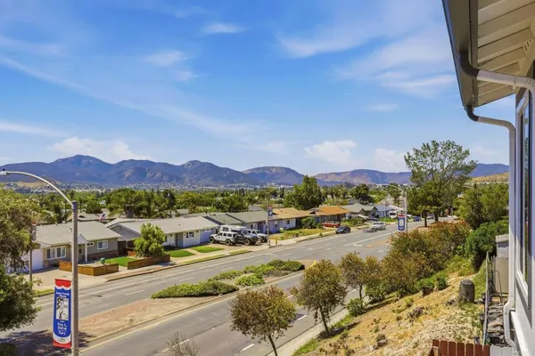 $999,000 | 9633 Lutheran Way, Santee, CA 92071