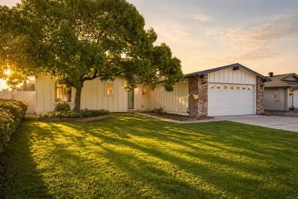 $999,000 | 9633 Lutheran Way, Santee, CA 92071