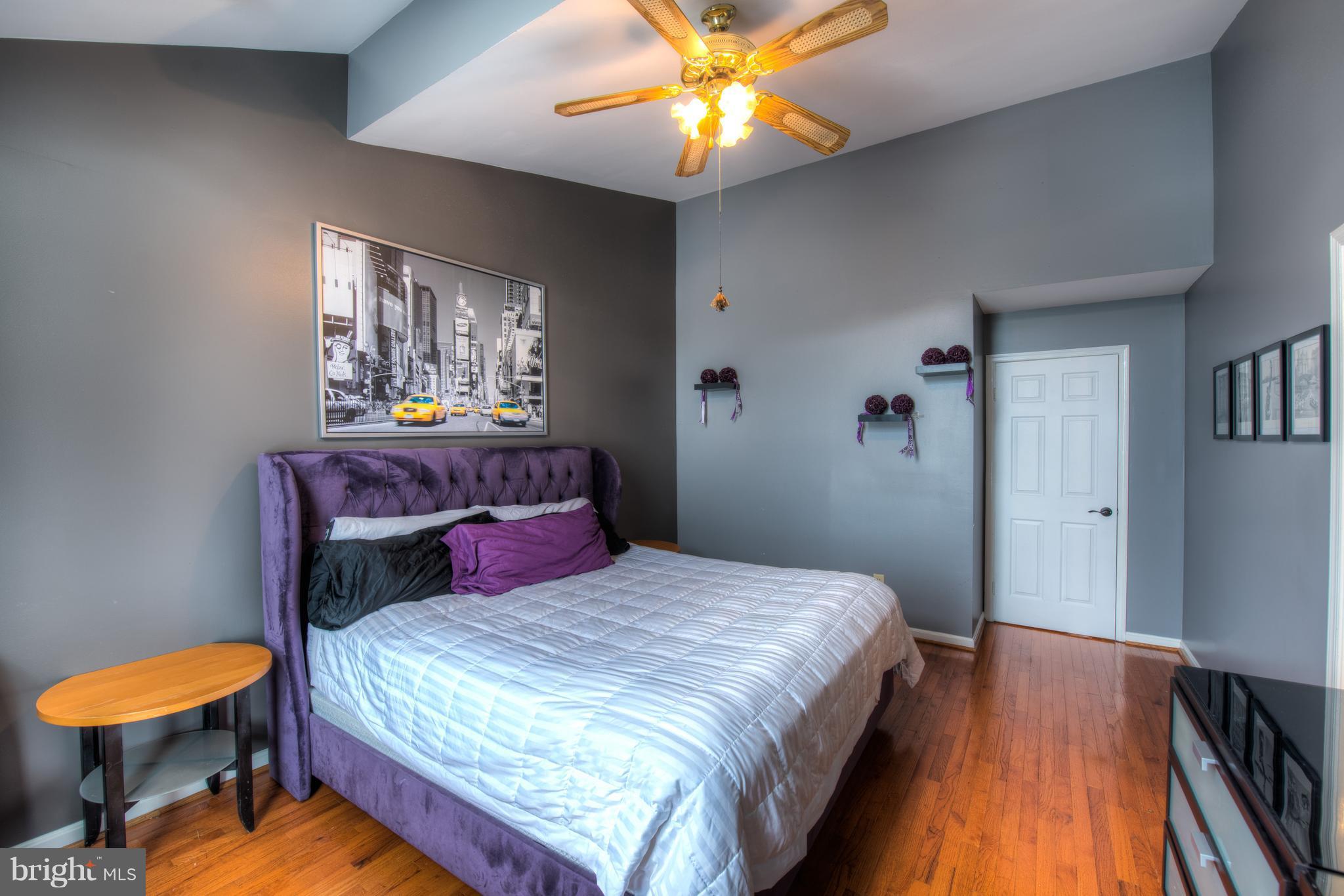 21055 Semblance Drive Sterling, VA 20164 - Photo 12 of 29 Bath (Master)