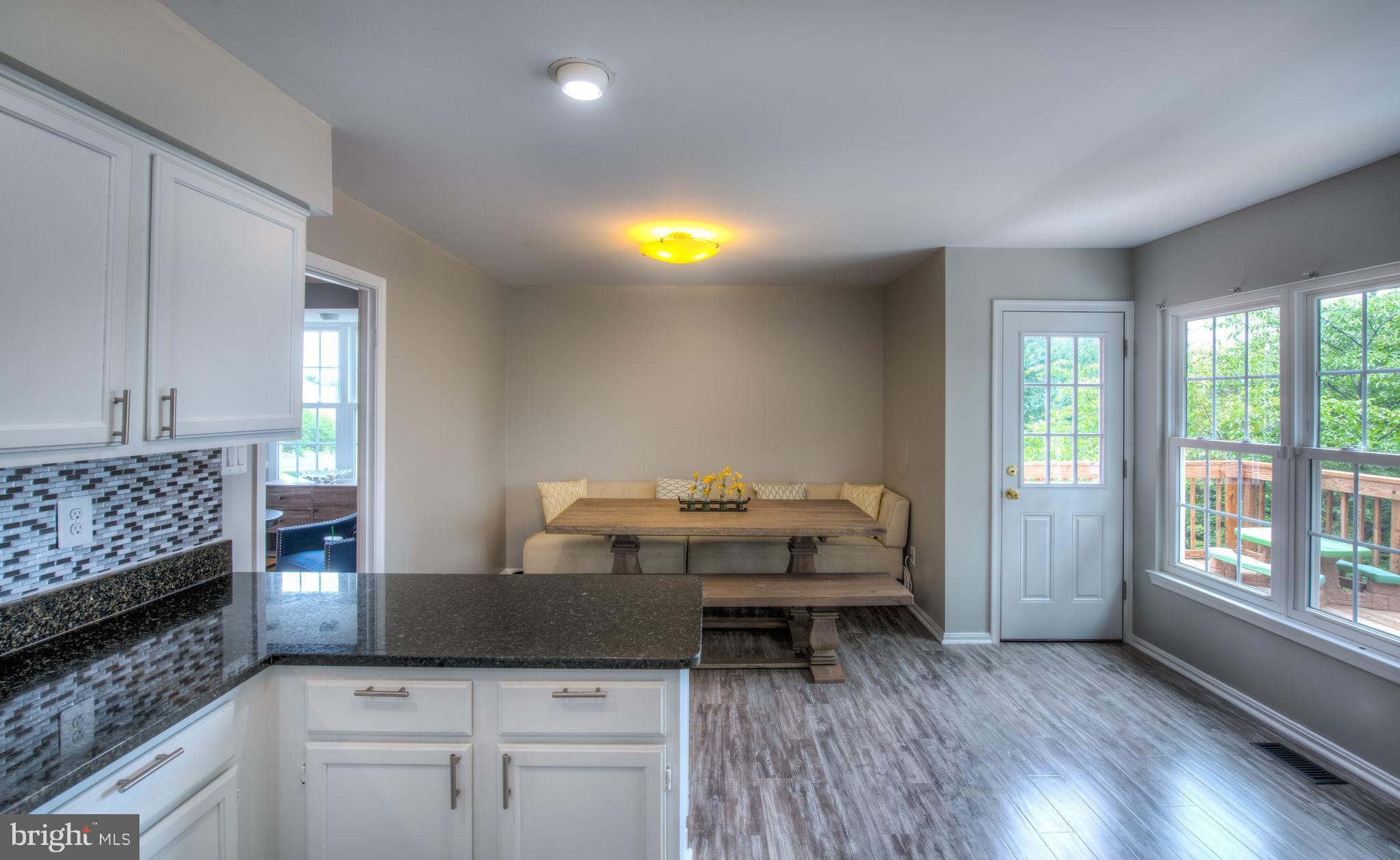 21055 Semblance Drive Sterling, VA 20164 - Photo 6 of 29 Kitchen