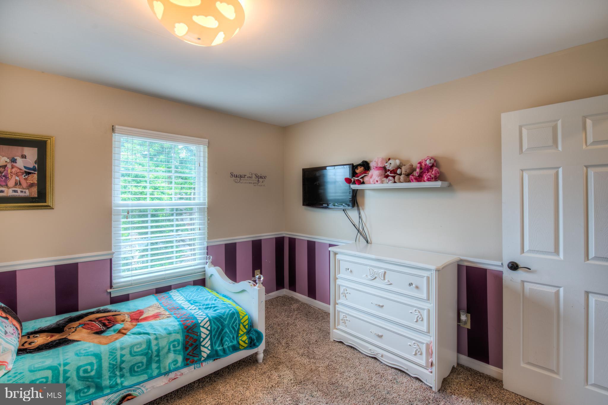 21055 Semblance Drive Sterling, VA 20164 - Photo 10 of 29 Bedroom