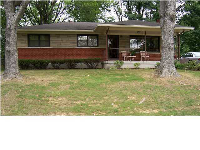 6327 Hunters Grove Road Louisville, KY 40216 - Photo 1 of 1 Primary Photo