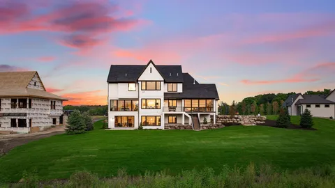 $2,695,000 | 2073 Bridgevine Court, Independence, MN 55359