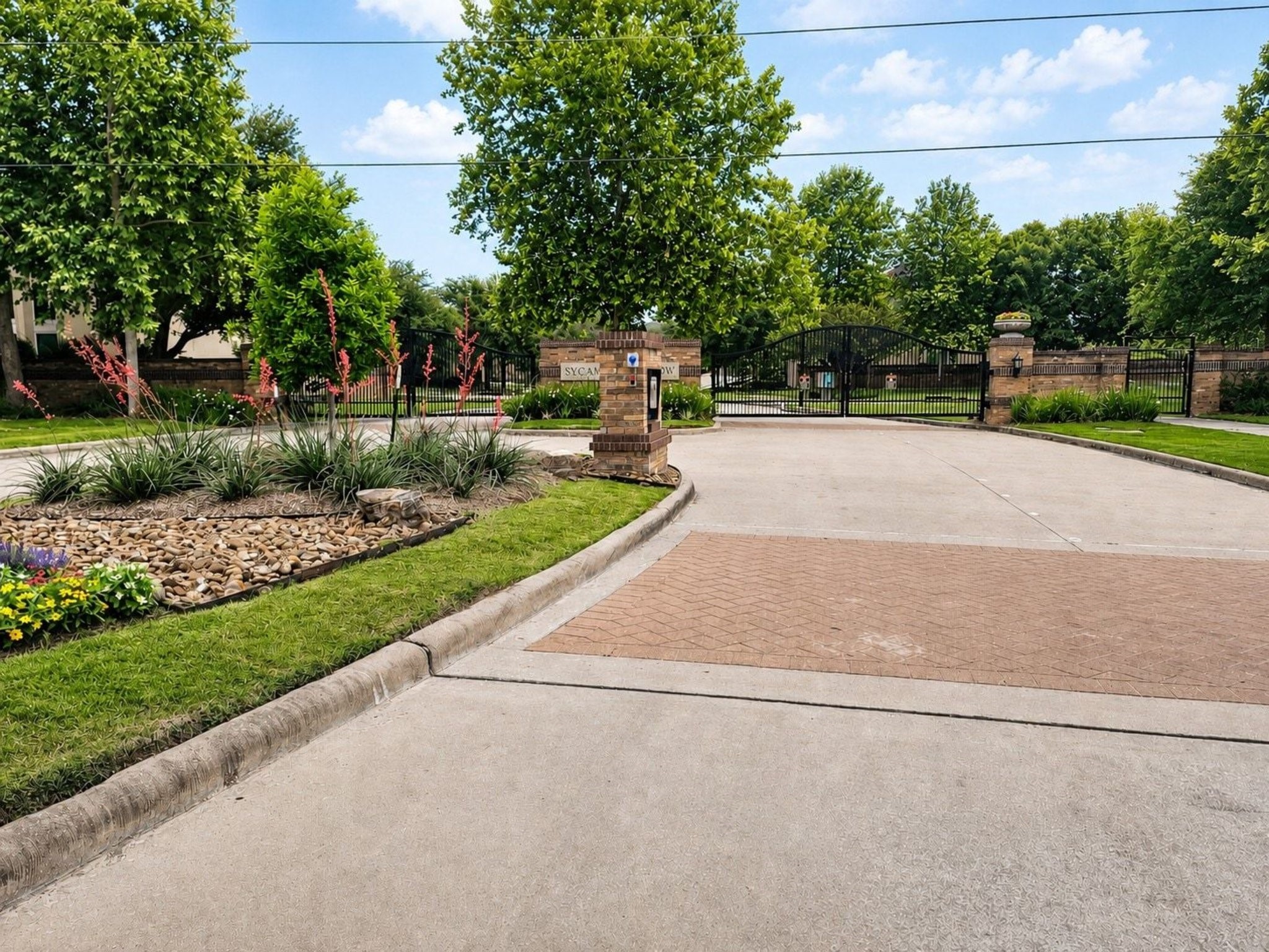 24914 Bay Mist Ridge Lane Katy, TX 77494 - Photo 27 of 50 Privacy and security are guaranteed in this special community.