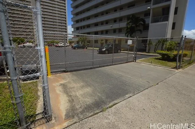 $2,450 | 3148 Ala Ilima Street, Unit 701, Honolulu, HI 96818