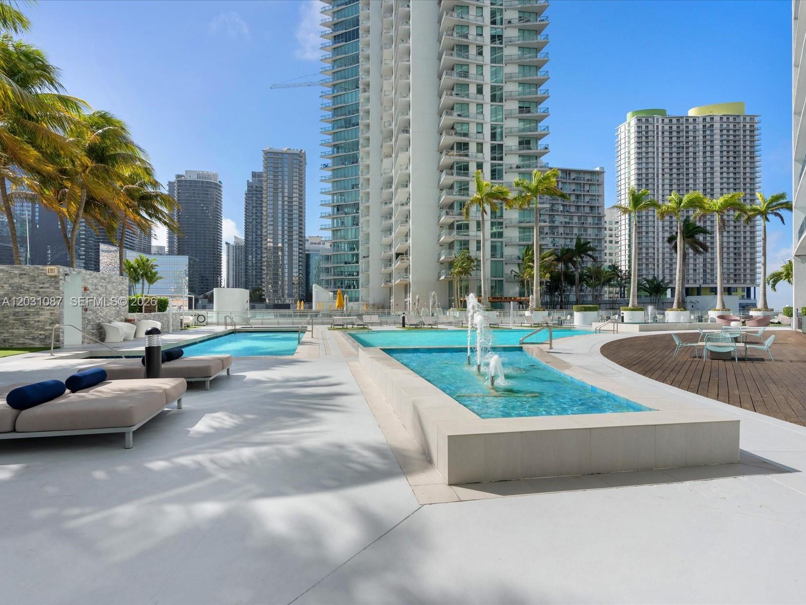 90 Southwest 3rd Street, Unit 2015 Miami, FL 33130 - Photo 50 of 70