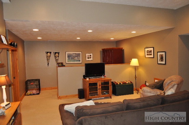 510 Brown's Chapel Road Boone, NC 28607 - Photo 12 of 35 Gallery Image 12