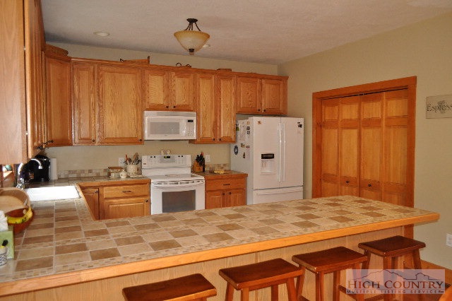 510 Brown's Chapel Road Boone, NC 28607 - Photo 30 of 35 Gallery Image 30
