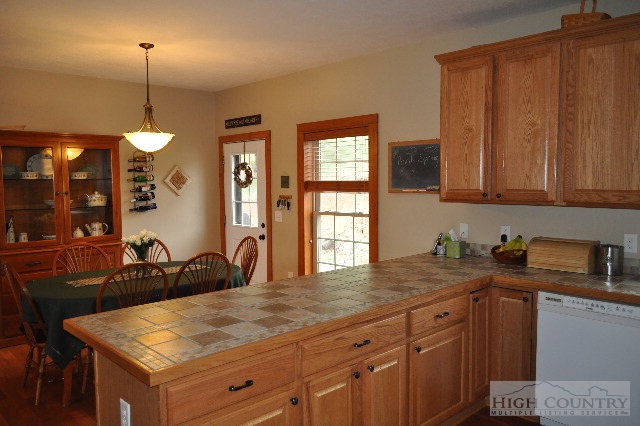 510 Brown's Chapel Road Boone, NC 28607 - Photo 32 of 35 Gallery Image 32
