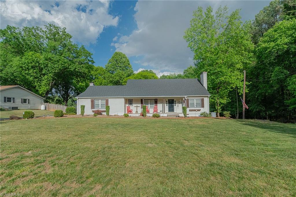 3845 Ranchwood Drive Clemmons, NC 27012 - Photo 4 of 39