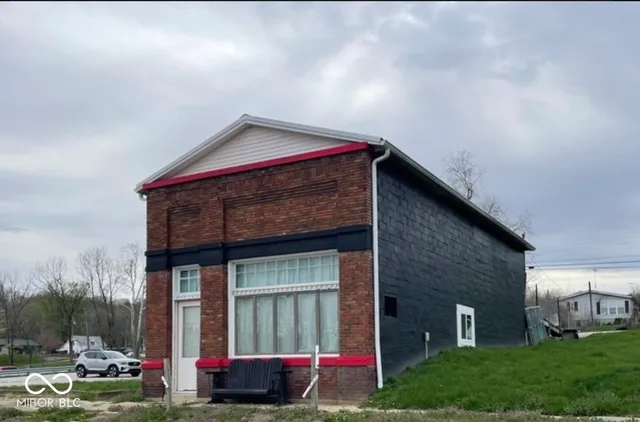 $169,900 | 5732 Wall Street, Freedom, IN 47431