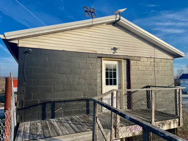 $169,900 | 5732 Wall Street, Freedom, IN 47431